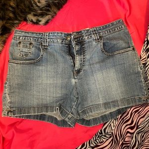 Faded Glory 90s style denim high rise shorts